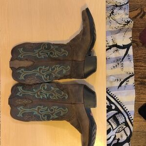 Justin Jaycie 12" Western Boots - Brown Leather with Embroidery - Oil Resistant